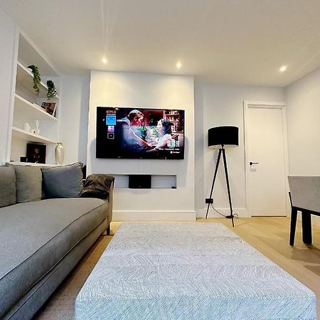 Londwell, Luxe And Leaves, Chelsea Flat With Private Garden Leilighet London Eksteriør bilde