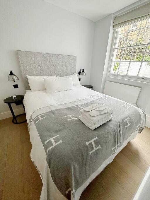 Londwell, Luxe And Leaves, Chelsea Flat With Private Garden Leilighet London Eksteriør bilde